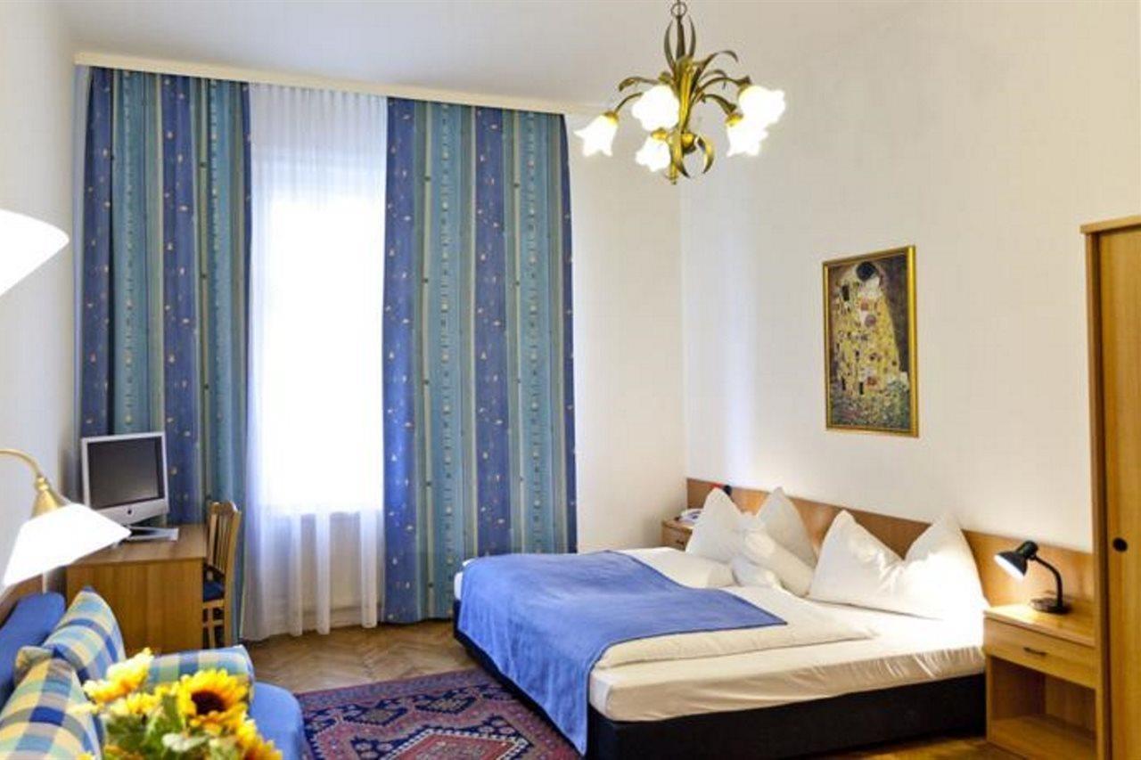 Hotel-Pension Bleckmann Wina Bagian luar foto