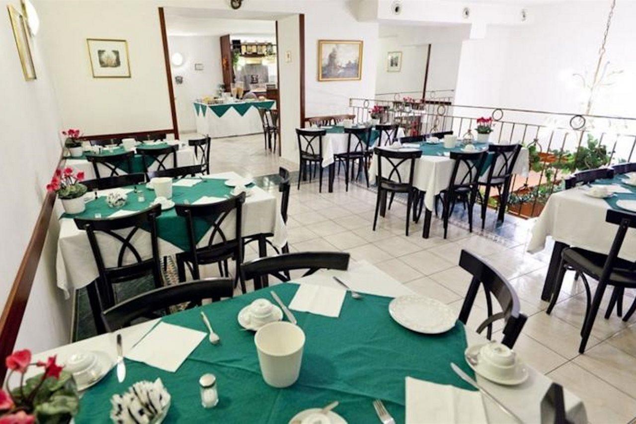 Hotel-Pension Bleckmann Wina Bagian luar foto